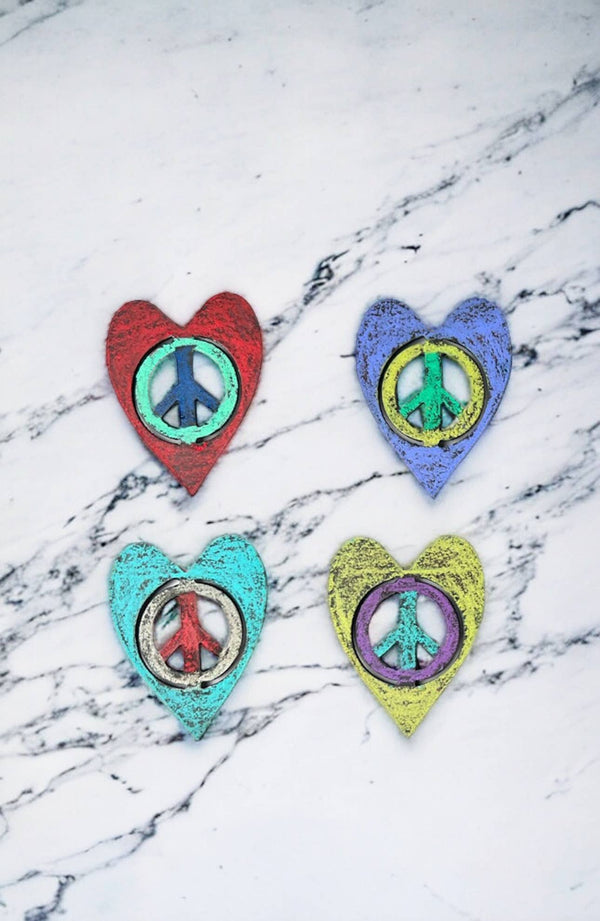 Magnet heart peace sign
